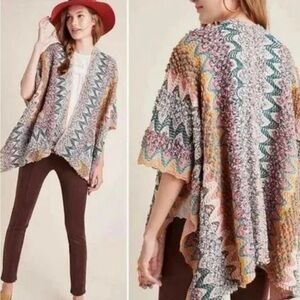 Akemi + Kin Anthropologie Chevron Colorful Knit Kimono Sweater Wrap Dolman OS